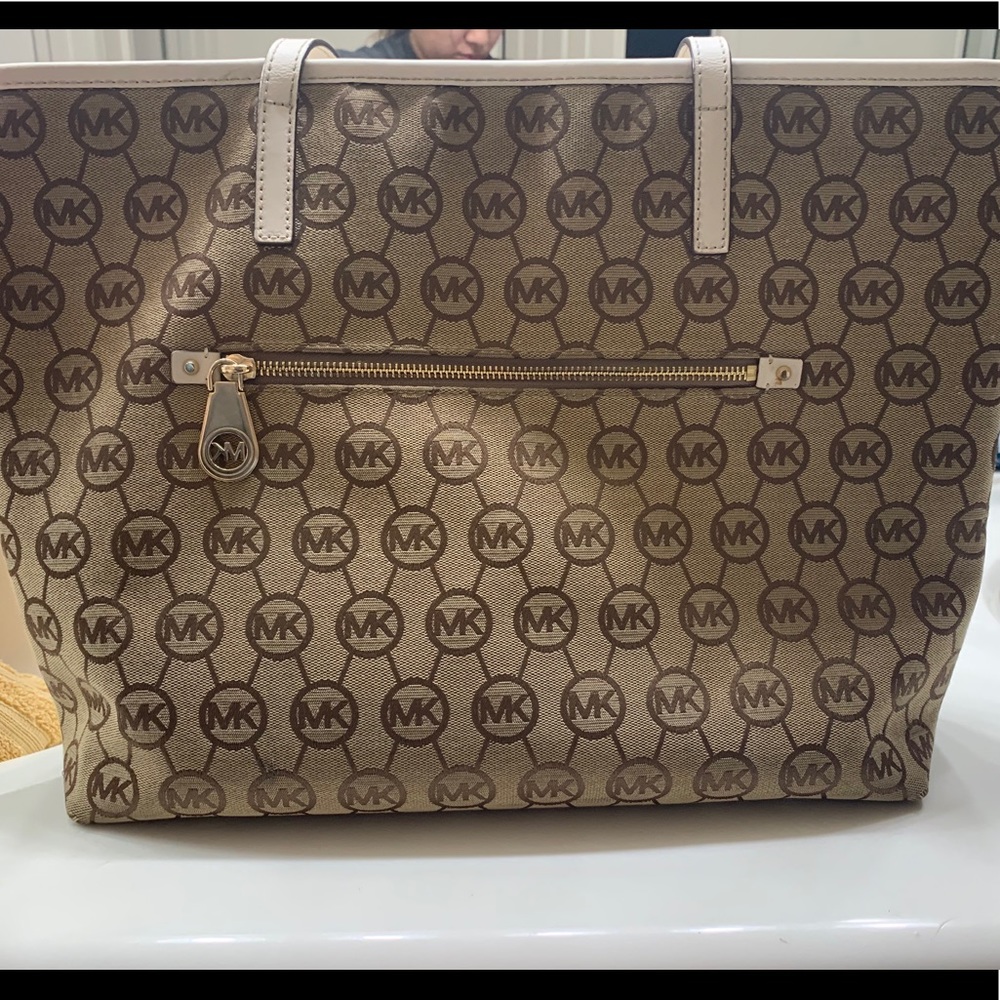 Michael Kors bag